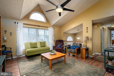 13514 Steeplechase Dr, Bowie, MD 20715 - photo 3