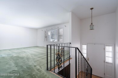 1016 Vrooman Ave Niskayuna NY mls-1