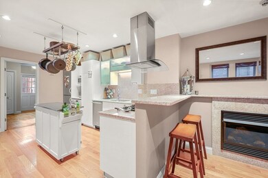 27 Clark St unit 6, Boston, MA 02109 - photo 3