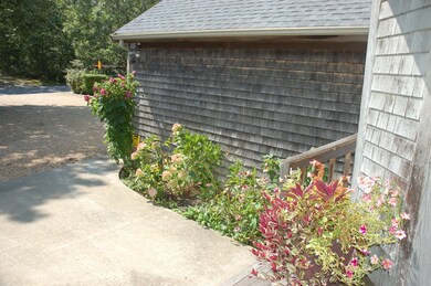 18 Dodgers Hole Rd, Edgartown, MA 02539 - photo 7