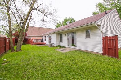 746 Grantwood Ave, Sheffield Lake, OH 44054 - photo 2