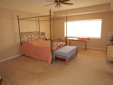 1041 Center Stone Ln, Riviera Beach, FL 33404 - photo 5