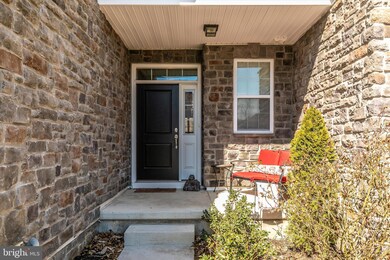 2110 Julia Dr, Conshohocken, PA 19428 - photo 2