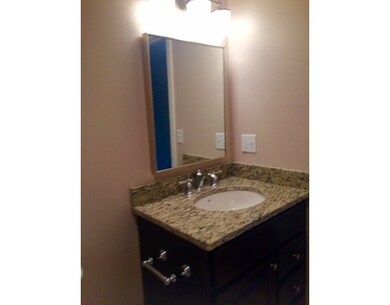 166 Pleasant St unit 2, Marblehead, MA 01945 - photo 4