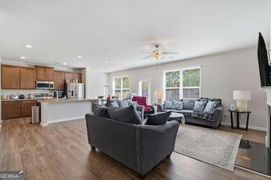 103 Mcginnis Cir, Calhoun, GA 30701 - photo 3