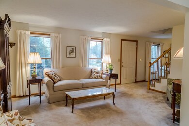 4 Anna Cir, Derry, NH 03038 - photo 2