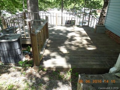 116 Oakhurst St, Hendersonville, NC 28792 - photo 4