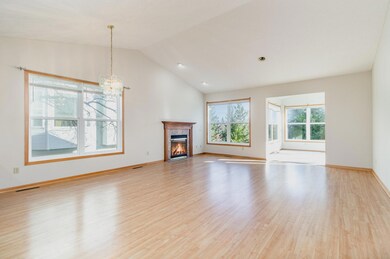 9062 Archer Ln N, Osseo, MN 55311 - photo 2