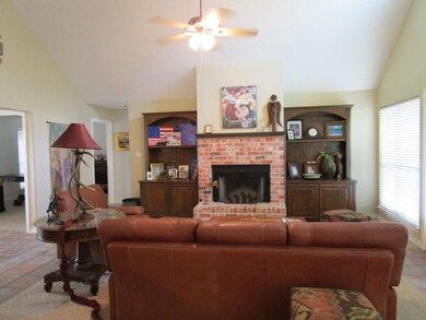 1724 Highland Dr, Whitney, TX 76692 - photo 6