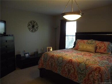 1143 Valley St, Statesville, NC 28677 - photo 7