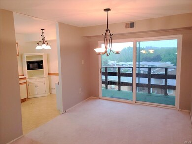 1580 Alta Dr unit 11, Whitehall, PA 18052 - photo 6