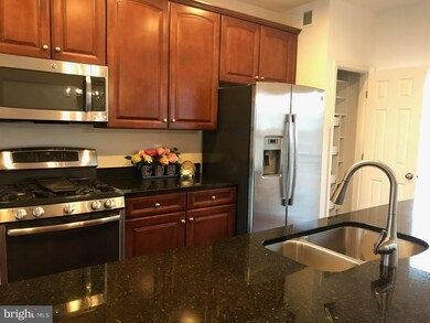 9303 Dawkins Crest Cir, Bristow, VA 20136 - photo 4