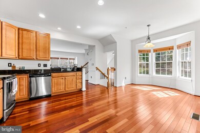 6822 Alexander Lawson, Elkridge, MD 21075 - photo 7