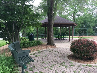 11 Lake Dr, Lake In the Hills, IL 60156 - photo 4