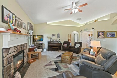 6615 E Greens Dr, Nampa, ID 83687 - photo 7