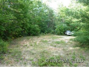 Walnut Ridge Driveway to House