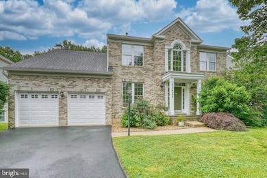 11425 Seneca Forest Cir, Germantown, MD 20876 - photo 2