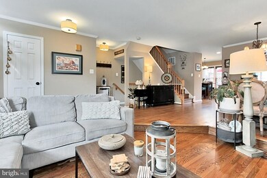 6331 Mary Todd Ct, Centreville, VA 20121 - photo 7