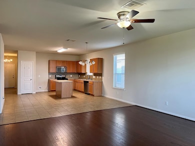 Open Kitchen