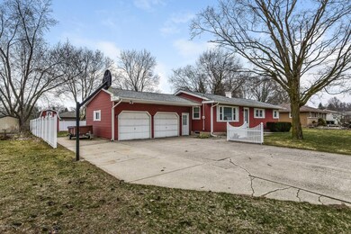 001-Front_View-5523033-medium