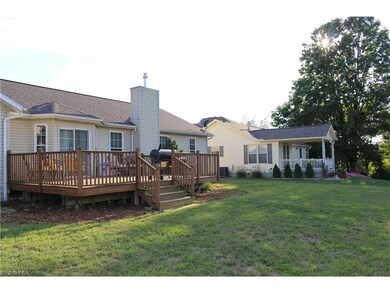 Large deck for outdoor entertaining.