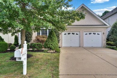 3 Inverness Ln Jackson NJ-large-004-31-F