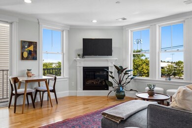 280 E Eagle St unit 3, Boston, MA 02128 - photo 3