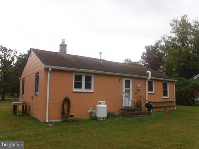 1910 Wingate Bishops Head Rd, Toddville, MD 21672 - photo 2