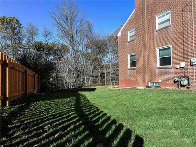 Yard/Garden.