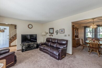 620 E 18th St N, Newton, IA 50208 - photo 5