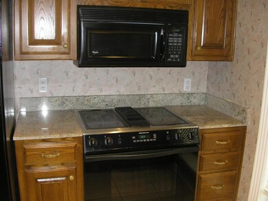 224 Wayside Ct, Bedford, TX 76021 - photo 6