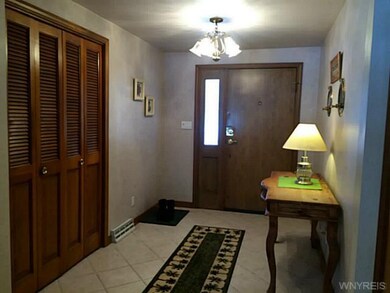Foyer large foyer