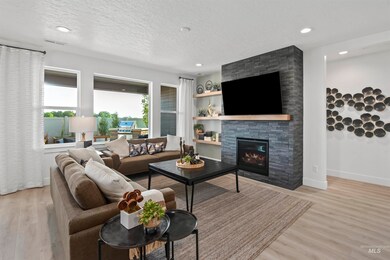 5523 W Aralia Dr, Meridian, ID 83646 - photo 2