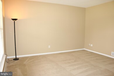 339 Wheatsheaf Dr, New Castle, DE 19720 - photo 7