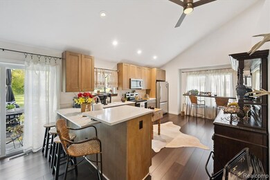 4565 Katherina Z Place, Howell, MI 48855 - photo 5