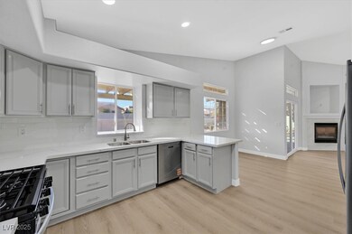 5551 Kildare Ct, Las Vegas, NV 89118 - photo 6