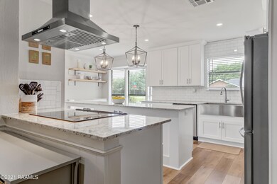 404 N Michot -9