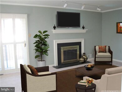 11 Foster Ln unit 11, Downingtown, PA 19335 - photo 2