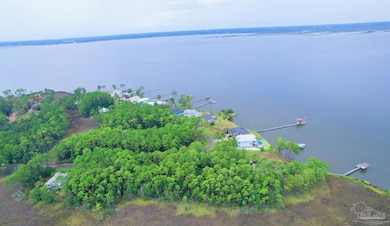 4568 Bayside Dr, Milton, FL 32583 - photo 6