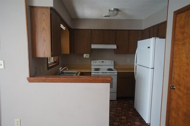 129 Highland Ct, Jacksonville, NC 28540 - photo 7