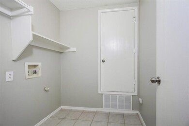 unlisted-address, Denton, TX 76210 - photo 5