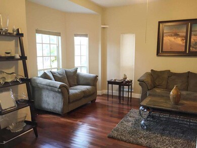 2.4 Living Rm