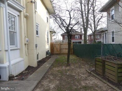 1551 Dauphin Ave, Reading, PA 19610 - photo 3