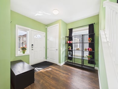 1115 50th Ave N - Main Entrance