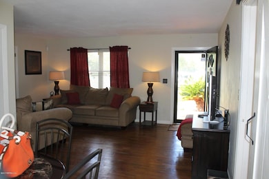 603 Casablanca Rd, Jacksonville, FL 32216 - photo 6