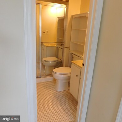 915 Portner Place, Alexandria, VA 22314 - photo 6