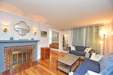 24 Lasell St, West Roxbury, MA 02132 - photo 4