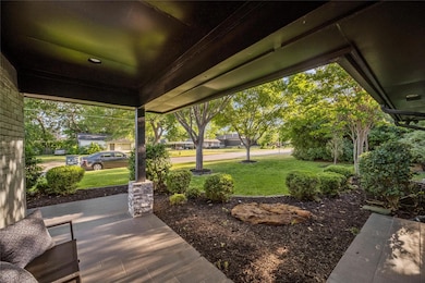 8313 Woods Ln, North Richland Hills, TX 76182 - photo 2