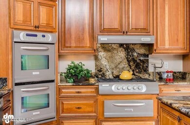 9380 Autumn Ridge Circle-small-008-Kitch