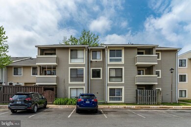 8606D Village Way, Alexandria, VA 22309 - photo 3